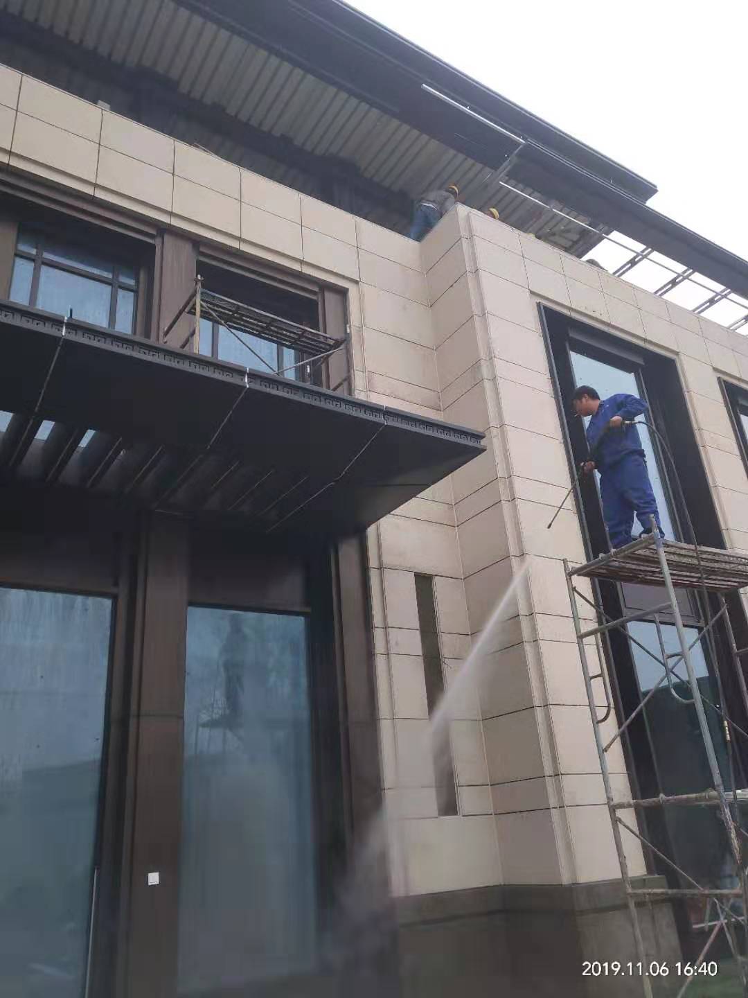花季传媒网站家政----外牆清洗
